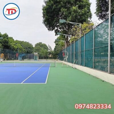 lưới chắn gió sân pickleball